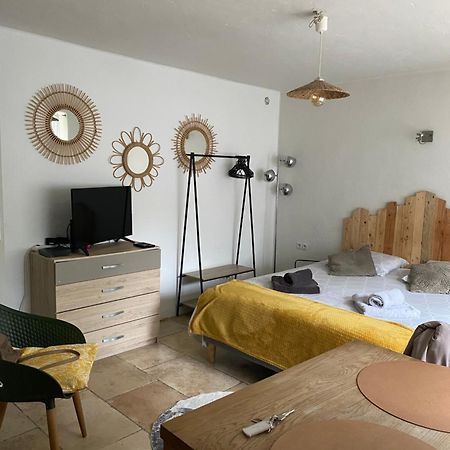 Studio La Source Claire LʼIsle-sur-la-Sorgue Dış mekan fotoğraf